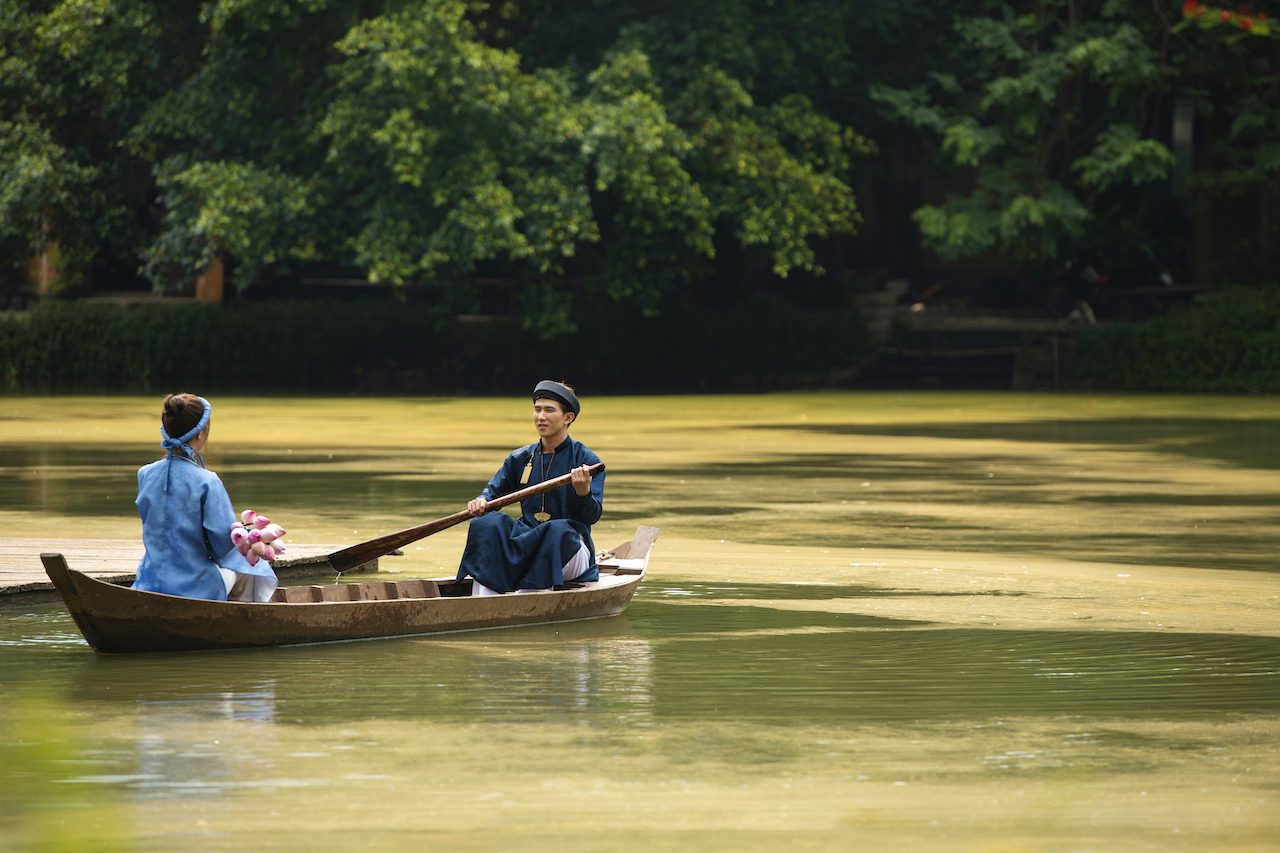 mekong delta floating market
