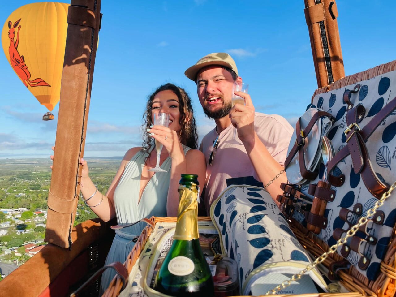 hot air balloon rides asia tenggara