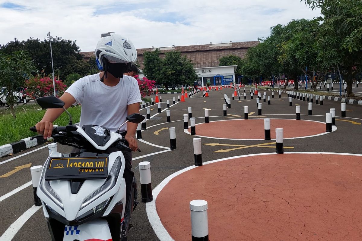 scooter rental rules asia tenggara